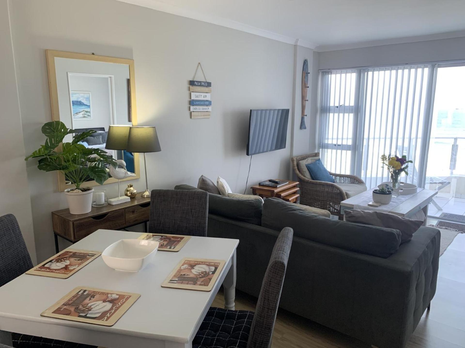 Apartment Beachfront With Exquisite Views